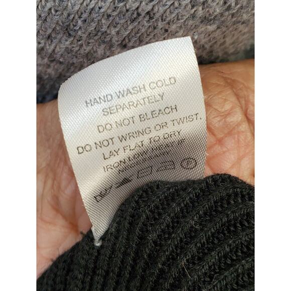 AVA Women's Gray Polyester Long Sleeve Buttons Front Knit Cardigan Sweater S - Picture 10 of 12